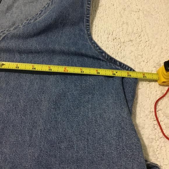 Vintage Denim Cherokee Jean Vest With Pockets and Tie Backs Size Medium - Picture 4 of 9